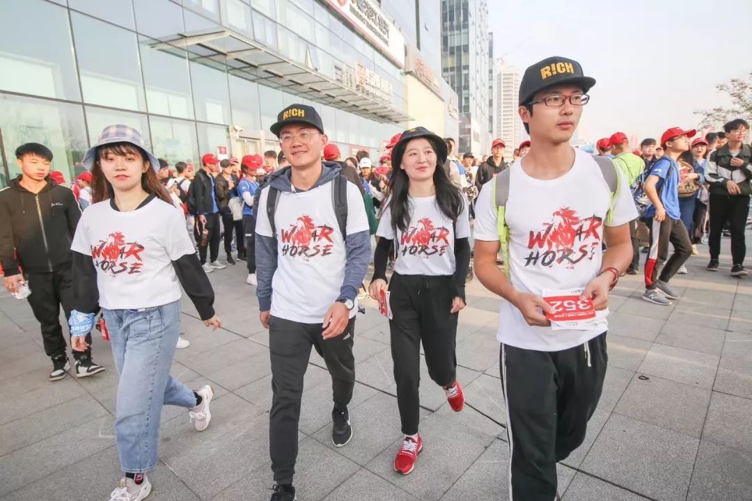 戰馬相伴，勇不止步丨戰馬毅行百公里戰隊招募令！